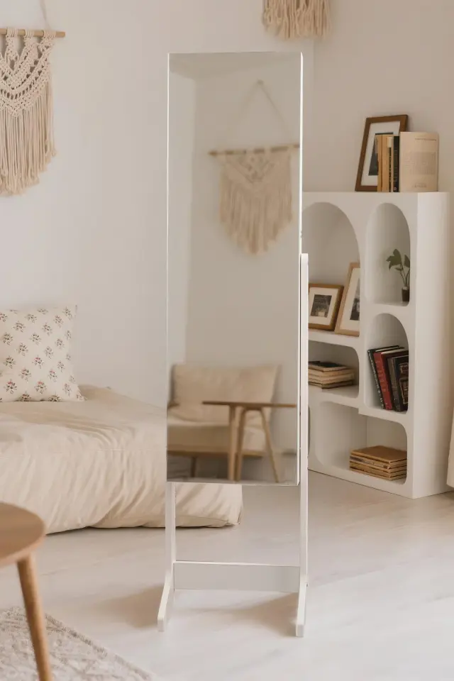 Modern Tasarımlı Aynalı Kitlenebilir Ahşap Takı ve Makyaj Dolabı Ayaklı Boy Aynası Beyaz 160x37